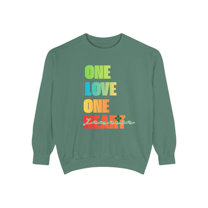 ONE LOVE ONE HEART JAMAICA Sweatshirt – Livitee Yardwear | Unisex Caribbean Pride Crewneck