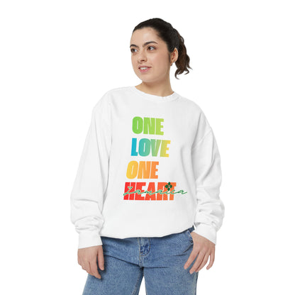 ONE LOVE ONE HEART JAMAICA Sweatshirt – Livitee Yardwear | Unisex Caribbean Pride Crewneck